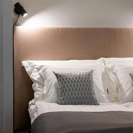 Bob W Centre - Ambassador