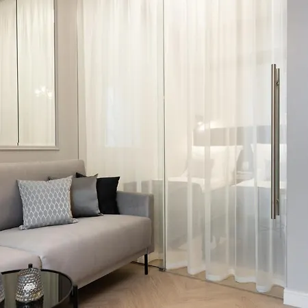 Bob W Centre - Ambassador Διαμέρισμα Ταλίν