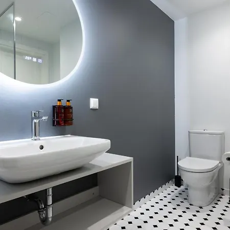 Bob W Centre - Ambassador Appartamento Reval