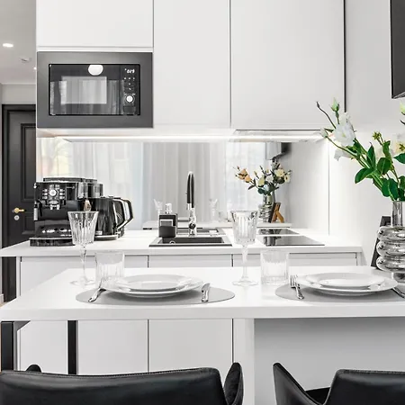 Bob W Centre - Ambassador Διαμέρισμα Ταλίν