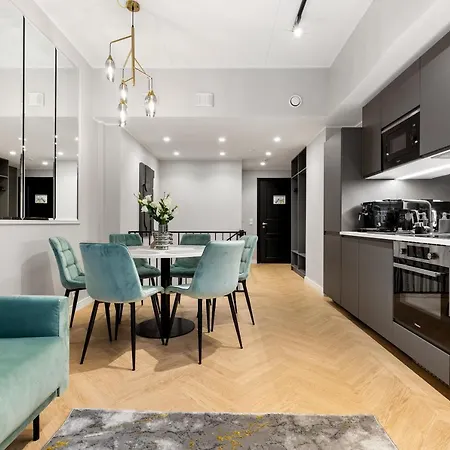 Bob W Centre - Ambassador * Tallin