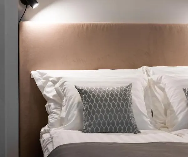 Bob W Centre - Ambassador