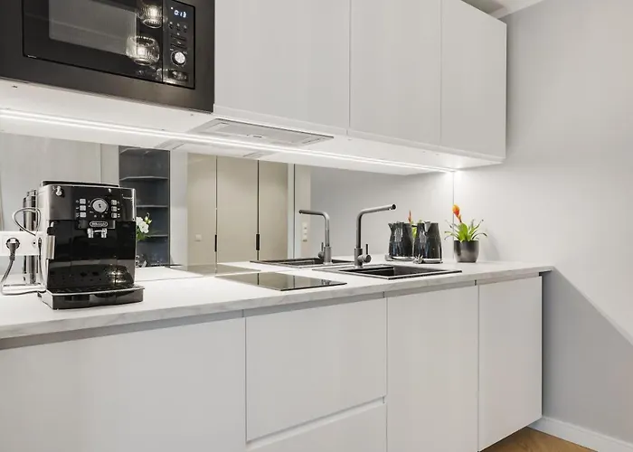 Bob W Centre - Ambassador Apartamento Tallin