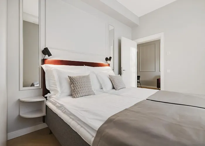 Bob W Centre - Ambassador Apartamento Tallin