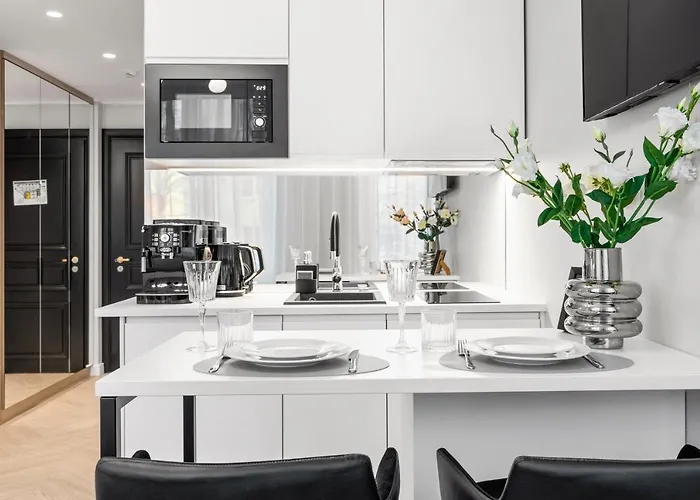 Bob W Centre - Ambassador Apartamento Tallin