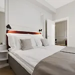 Bob W Centre - Ambassador Apartment Reval
