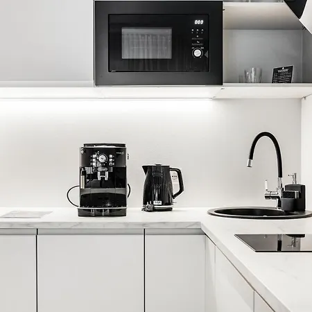 Bob W Centre - Ambassador *